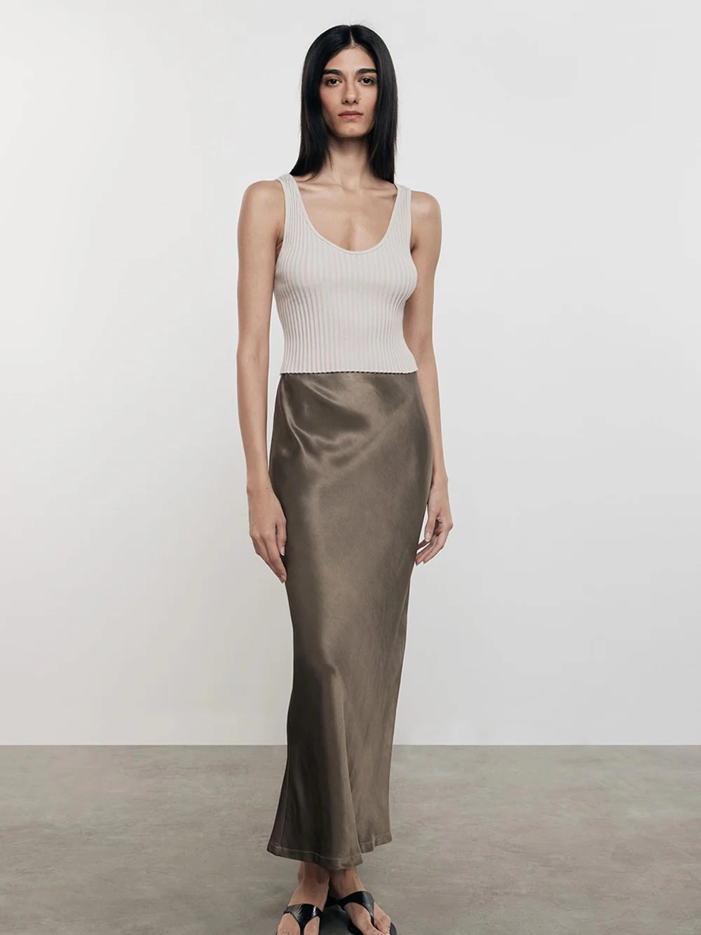 AntiPilling Technology Versatile Layering Cropped Scoop Tank