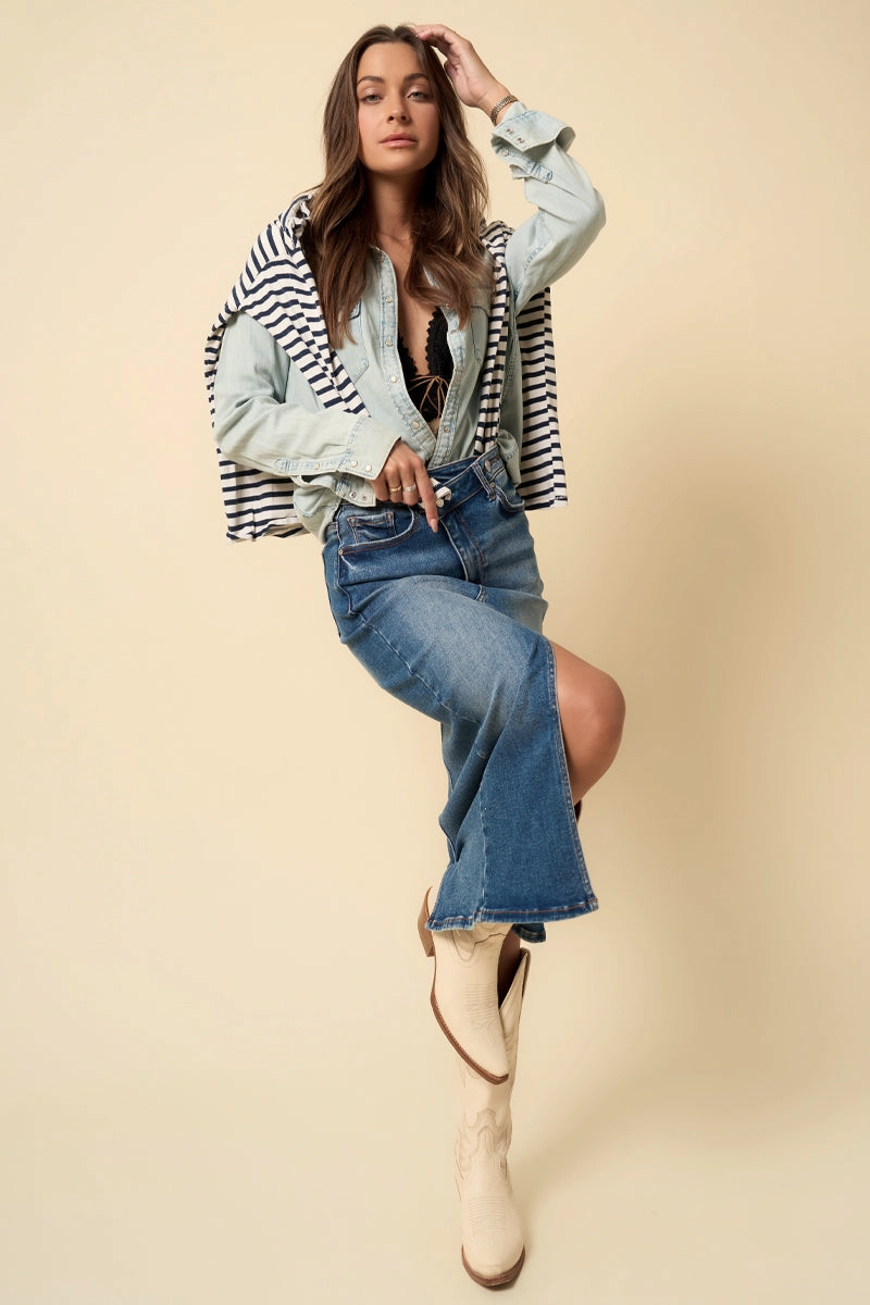 Media Feature Urban Style CROSSOVER MIDI SKIRT